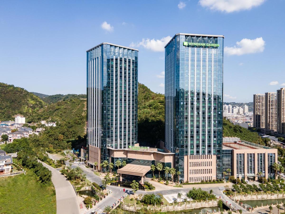 Wyndham Garden Yuhuan Downtown Hotel Taizhou  Exterior photo